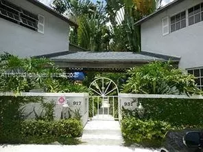 917 SE 13th St #1, Fort Lauderdale, FL 33316