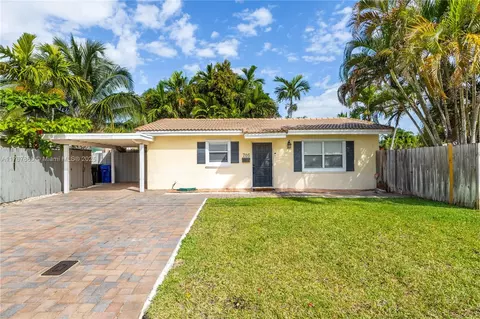 705 NE 15th Ct, Fort Lauderdale, FL 33304