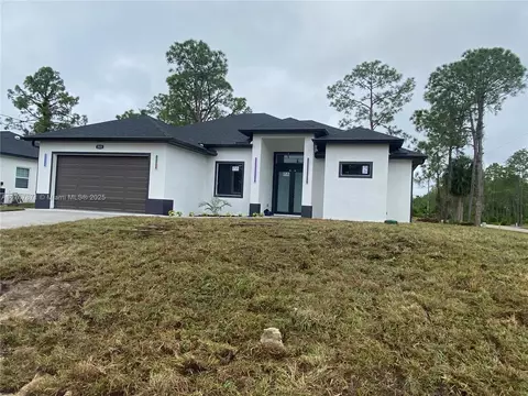 2025 2025 Jackson Ave, Alva, FL 33920