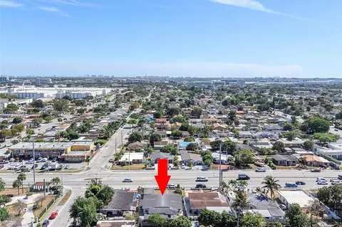 View/Area - 881 Hialeah Dr, Hialeah, FL 33010 photo 1 of 5