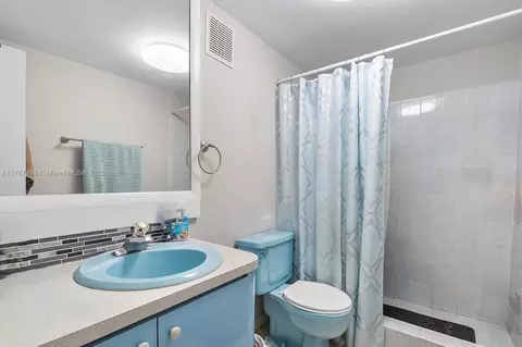 Bath - 881 Hialeah Dr, Hialeah, FL 33010 photo 3 of 3