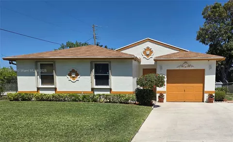 721 NW 16th St, Pompano Beach, FL 33060