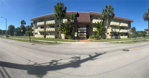 7505 SW 82nd St #205, Miami, FL 33143