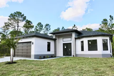 733 Sunrise Blvd, Lehigh Acres, FL 33974