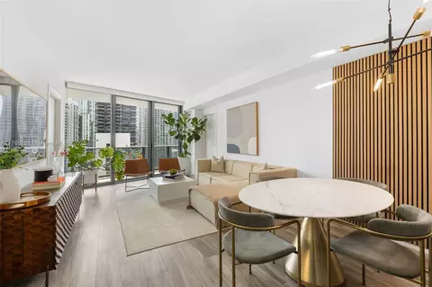 801 S Miami Ave #2102, Miami, FL 33130