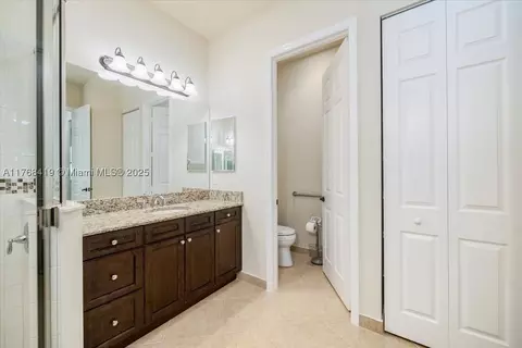 Bath - 13458 Sumter Ln, Naples, FL 34109 photo 2 of 2