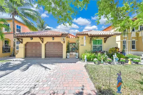 3022 SW 156th Ave, Miami, FL 33185