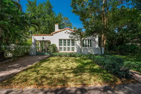 111 Cadima Ave, Coral Gables, FL 33134