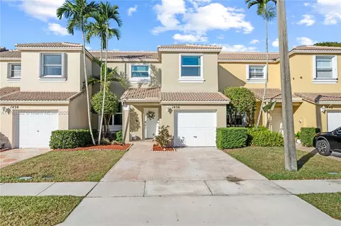 1436 NW 154 Ln #1, Pembroke Pines, FL 33028