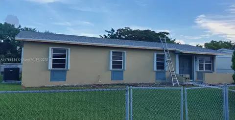 15500 SW 308 St, Homestead, FL 33033