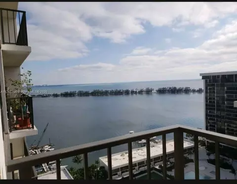 View/Area - 1901 Brickell Ave #B2304, Miami, FL 33129 photo 1 of 5