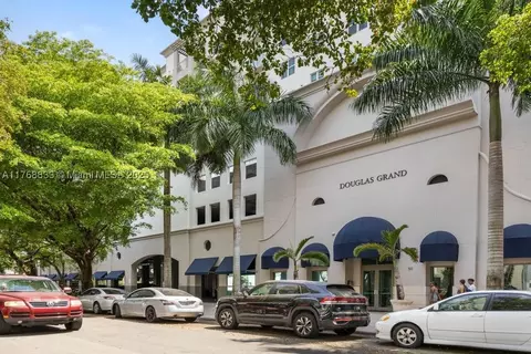 50 Menores 50 Menores Ave #805, Coral Gables, FL 33134