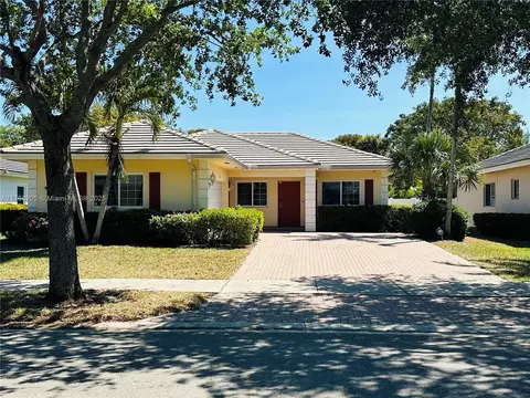 612 NW 17th Ave, Pompano Beach, FL 33069