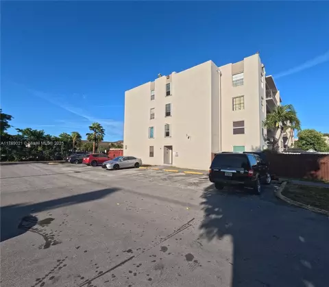 5775 W 20th Ave #107, Hialeah, FL 33012