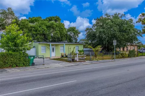 16245 NW 22nd Ave, Miami Gardens, FL 33054