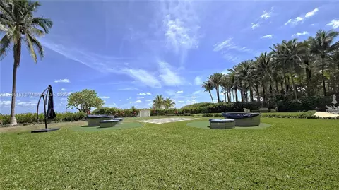 Exterior - 9455 Collins Ave #610, Surfside, FL 33154 photo 6 of 9