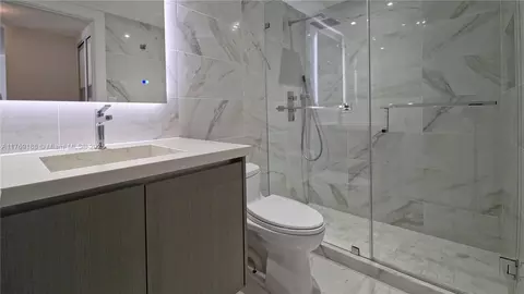 Bath - 9455 Collins Ave #610, Surfside, FL 33154 photo 3 of 4