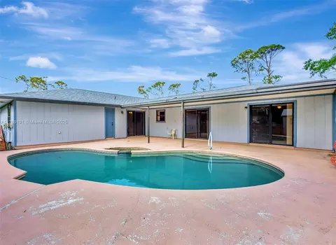 5409 Eastwood Dr, Fort Pierce, FL 34951