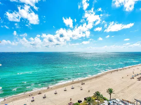6039 Collins Ave #504, Miami Beach, FL 33140
