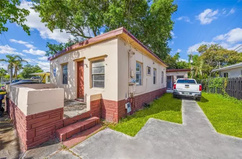 414 Phippen Waiters Rd, Dania Beach, FL 33004