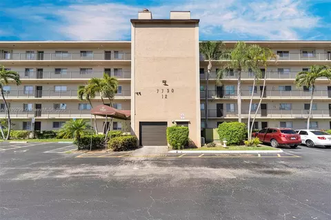 7730 NW 50th St #102, Lauderhill, FL 33351