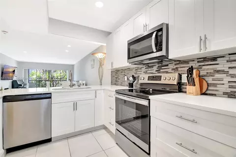 3605 S Ocean Blvd #210, South Palm Beach, FL 33480