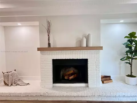 108 Abaco Dr, Palm Springs, FL 33461