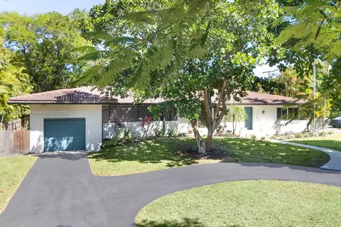 1175 NE 101st St, Miami Shores, FL 33138