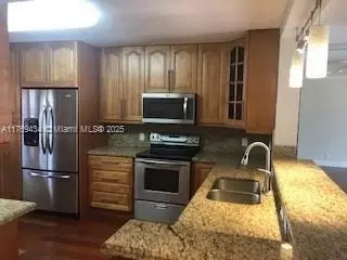 12500 SW 6th St #313N, Pembroke Pines, FL 33027