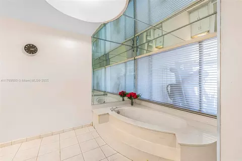 Bath - 16505 Fox Den Ct, Miami Lakes, FL 33014 photo 1 of 2