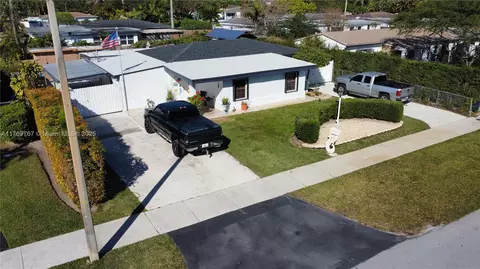 7551 SW 37th St, Miami, FL 33155