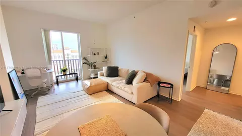 10 Aragon Ave #1513, Coral Gables, FL 33134