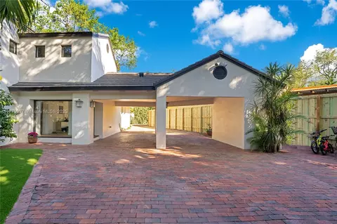 4313 Ingraham Hwy, Miami, FL 33133