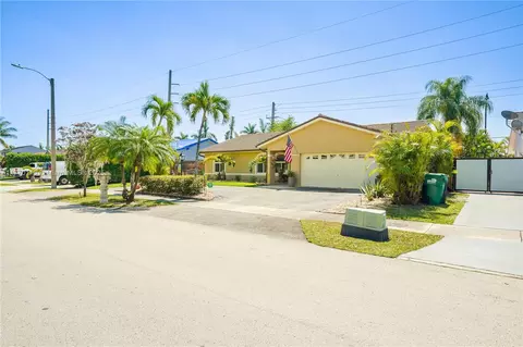 14700 SW 151st Ter, Miami, FL 33196
