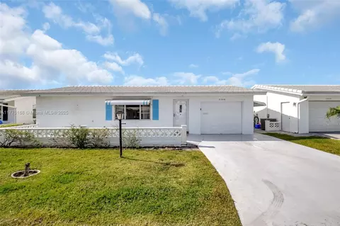 2206 SW 20th Way, Boynton Beach, FL 33426