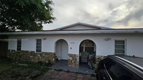 4570 SW 43rd Ter, Fort Lauderdale, FL 33314
