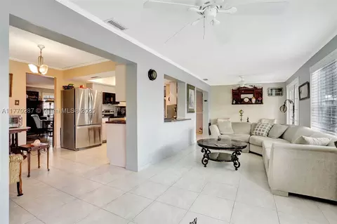 7460 NW 6th Ct, Margate, FL 33063