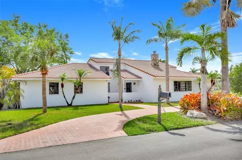 14501 SW 94th Ave, Miami, FL 33176