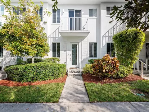 2601 NE 212th Ter #102, Aventura, FL 33180