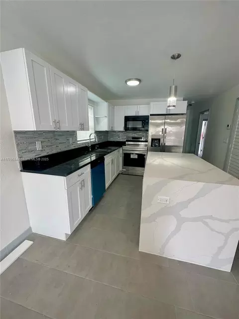 1431 NE 152nd Ter, North Miami Beach, FL 33162