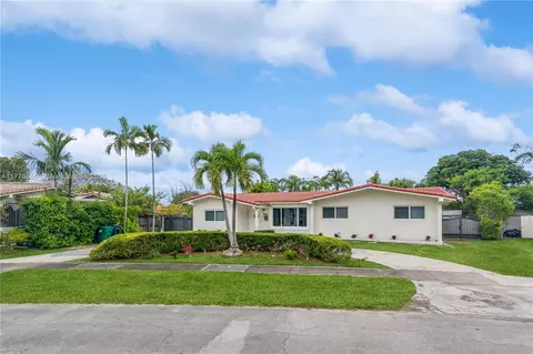 8235 SW 42nd St, Miami, FL 33155