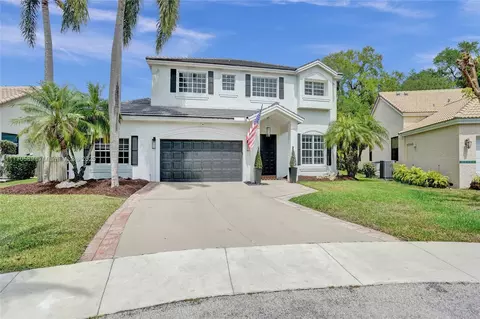 9441 Southern Orchard Rd N, Davie, FL 33328