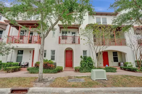 2812 SW 119th Way, Miramar, FL 33025