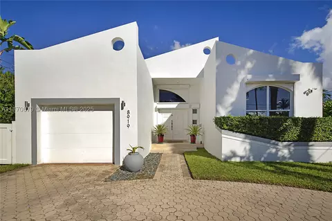 8919 Byron Ave, Surfside, FL 33154
