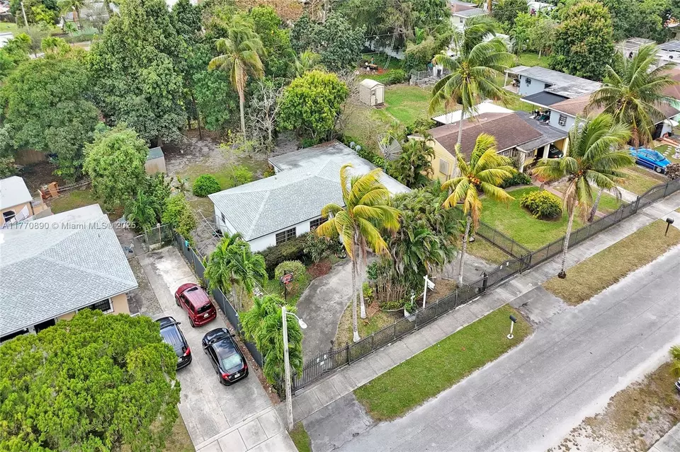 View/Area - 1930 NW 132nd St, Miami, FL 33167 photo 7 of 7