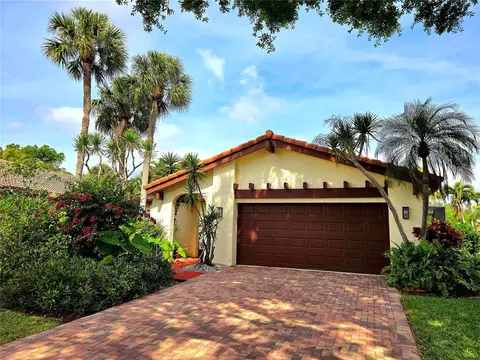 5645 Lakeview Mews Dr, Boynton Beach, FL 33437