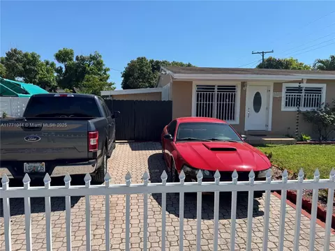 5665 E 7th Ave, Hialeah, FL 33013 photo 8