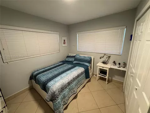 5665 E 7th Ave, Hialeah, FL 33013 photo 18
