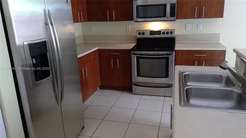 4293 NE 10th Ct #4293, Homestead, FL 33033