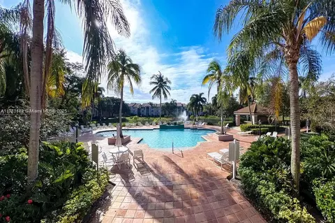 12118 Saint Andrews Pl #103, Miramar, FL 33025